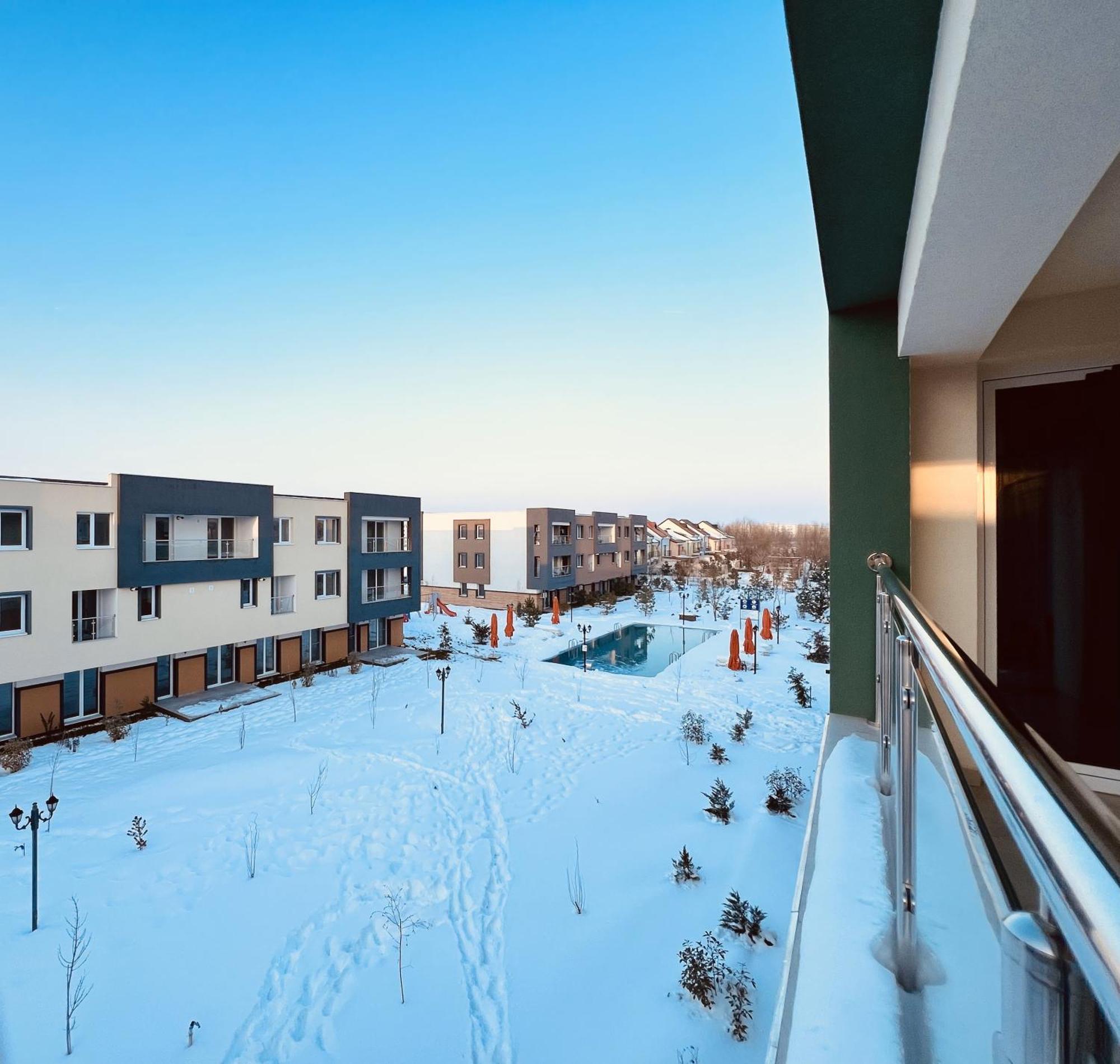 Airport Gardens Loft Apartment Otopeni Exterior photo